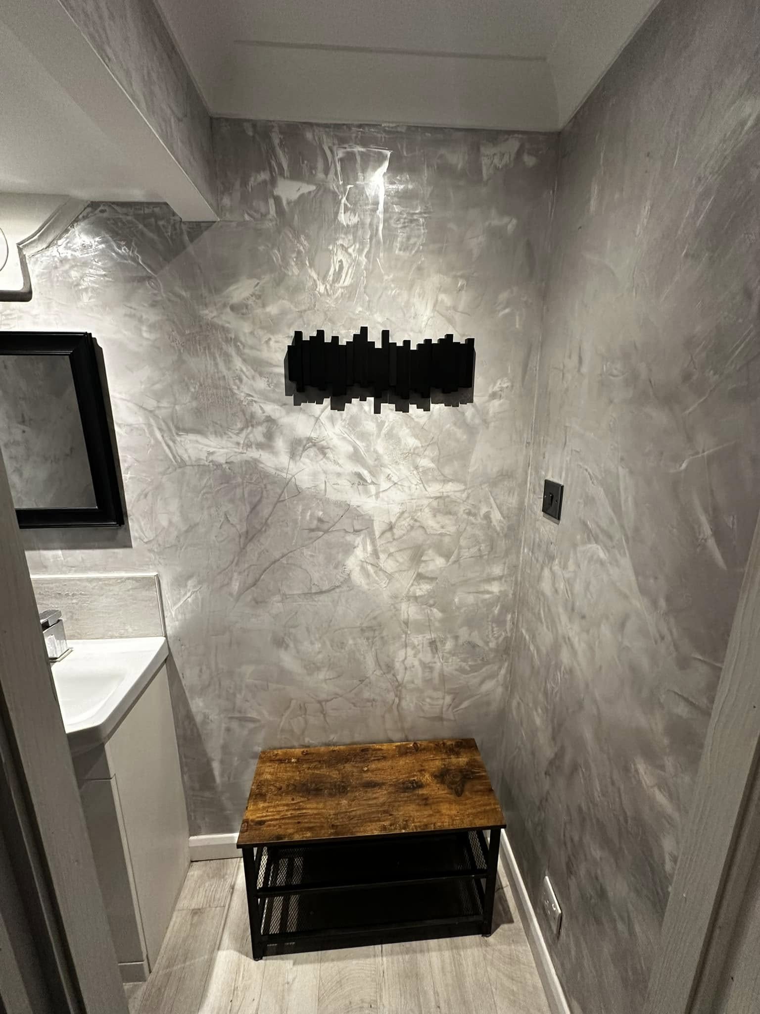 Venetian plastering