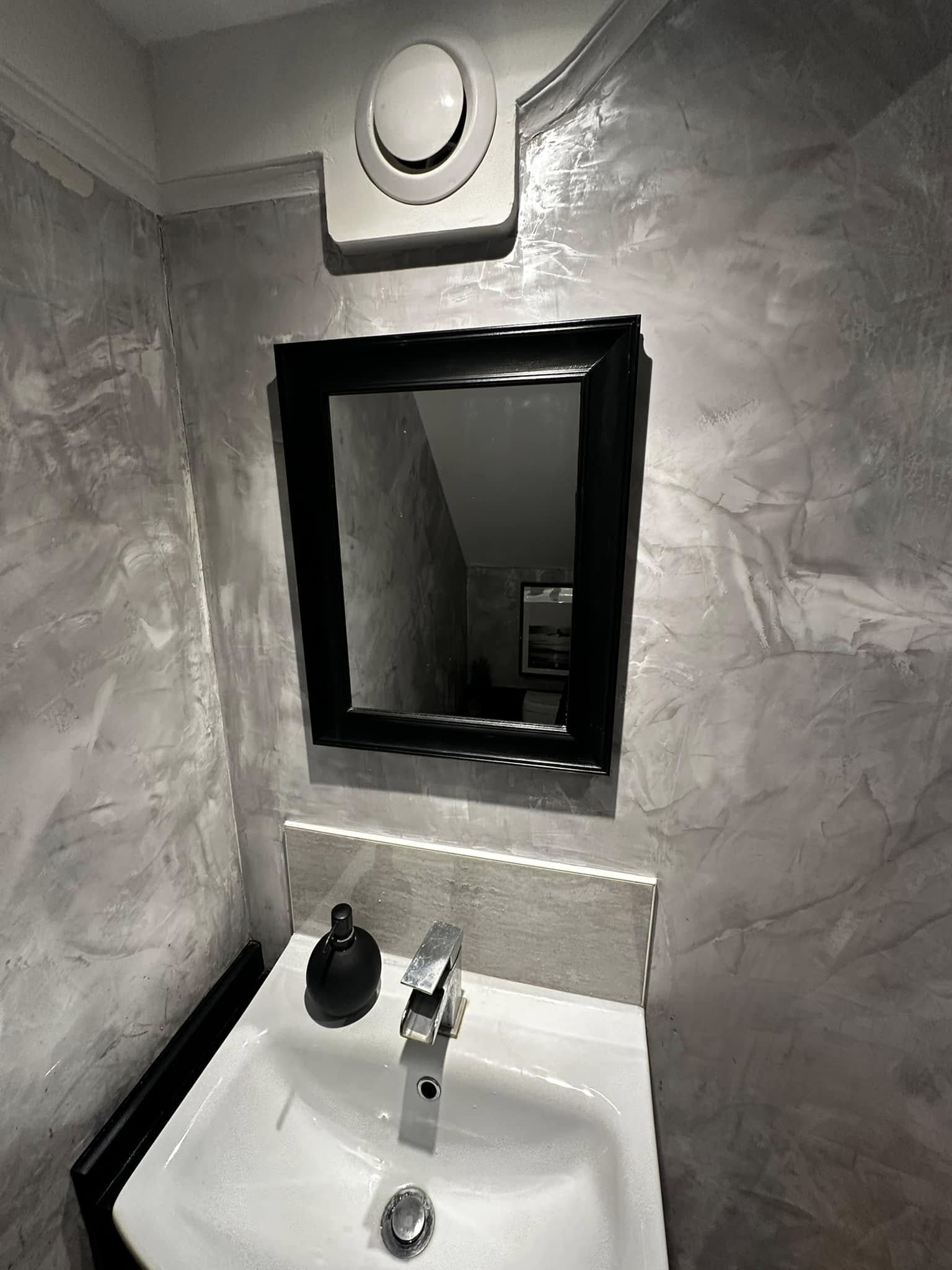 Venetian plastering