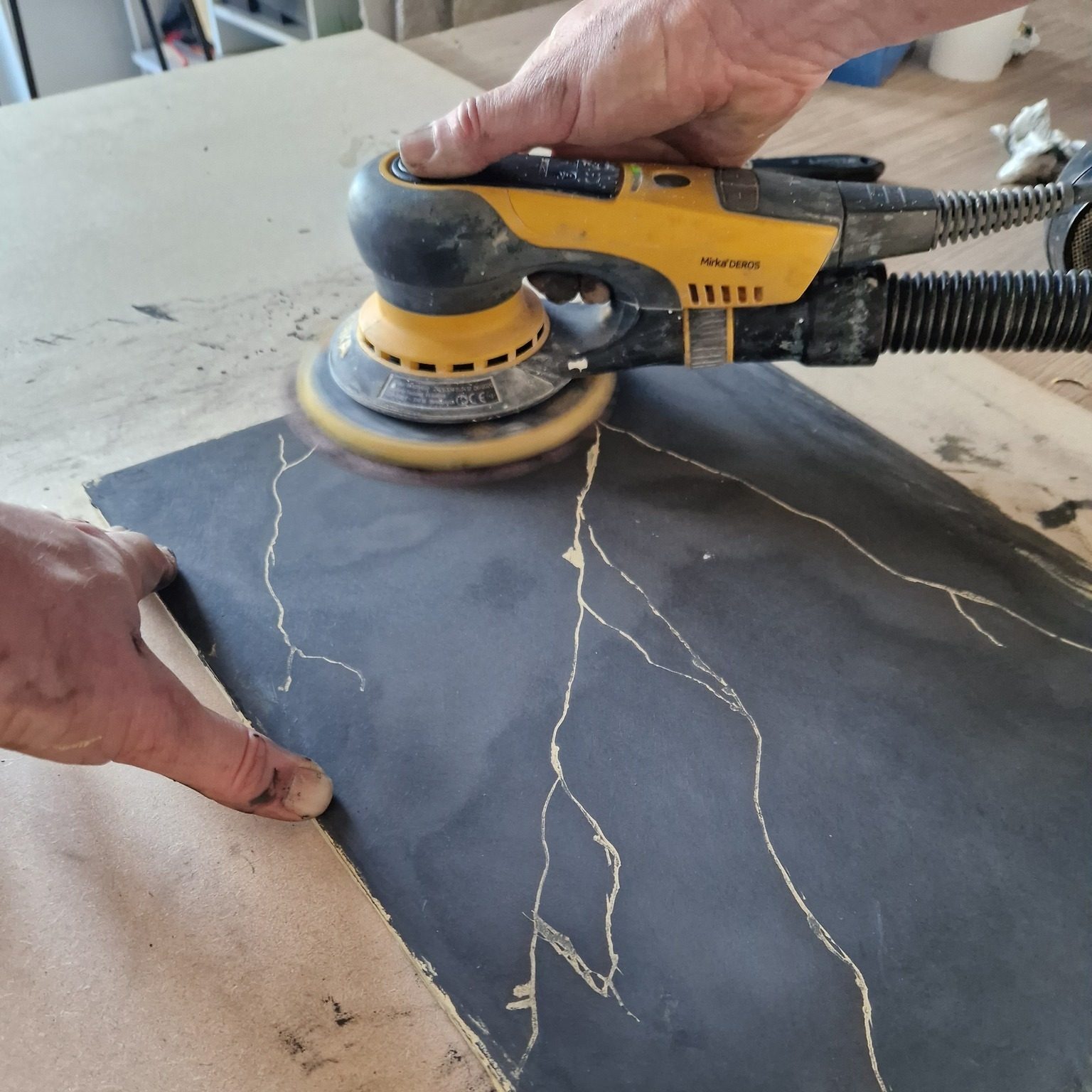 488928997_590191377368841_6173705130564610716_n Venetian plastering